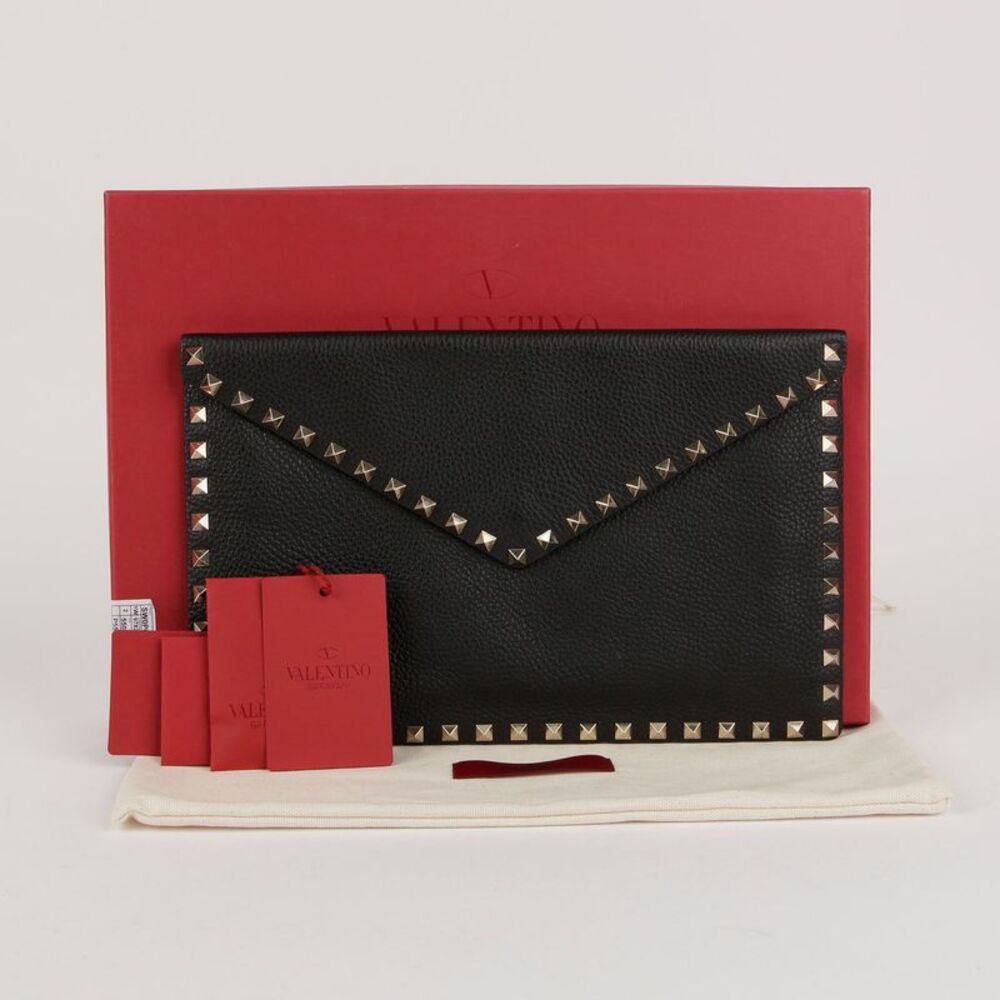 Rockstud Envelope Clutch Black Leather